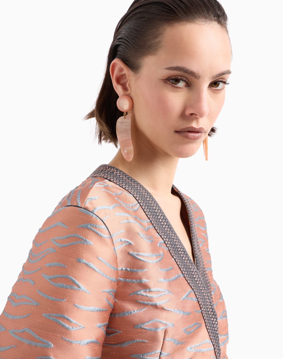 short-jacket-in-a-jacquard-silk-blend-patterned--giorgio-armani