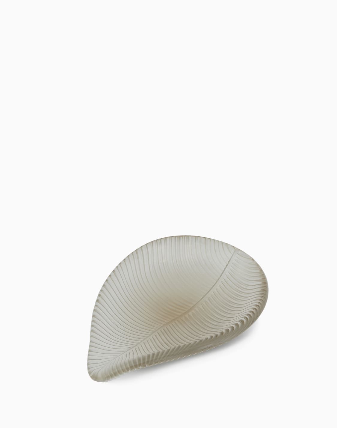 elizabeth-small-centrepiece-grey--armani-casa