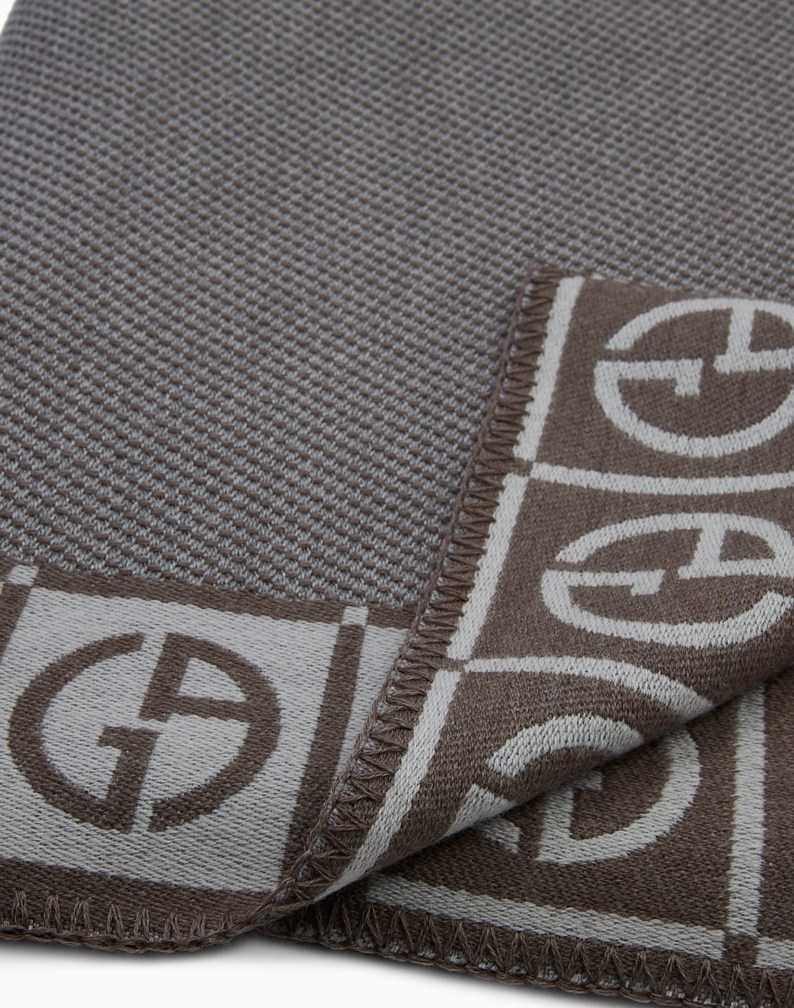 editore-plaid-grey--armani-casa