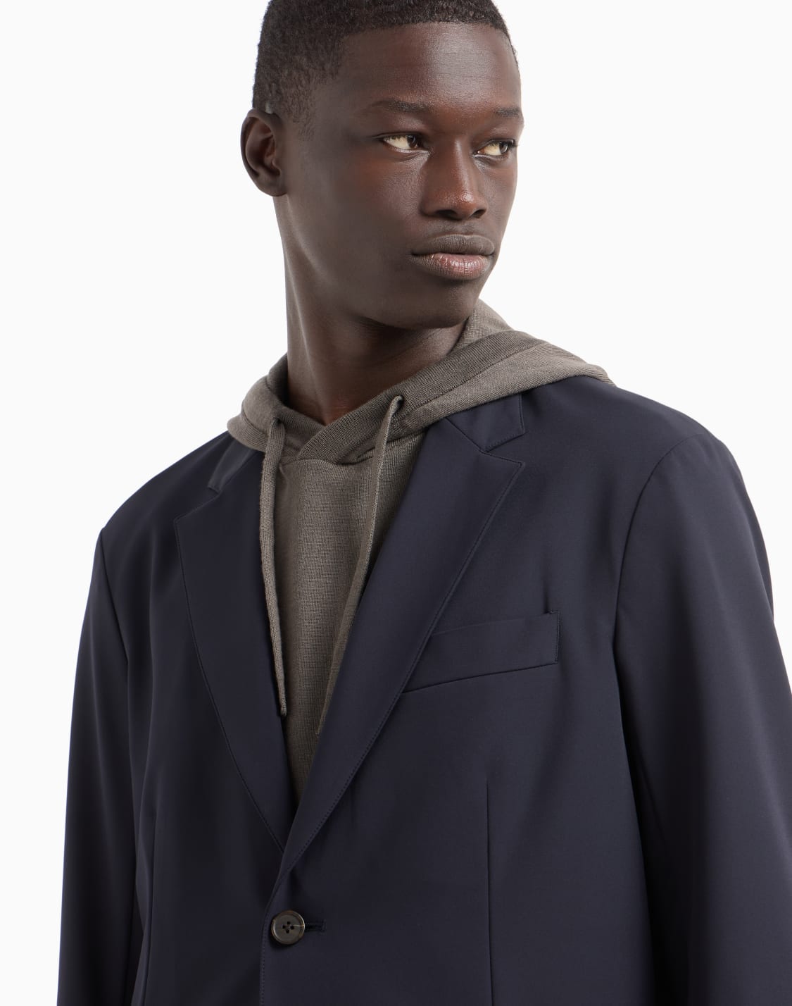 travel-essentials-stretch-nylon-single-breasted-blazer-navy-blue--emporio-armani