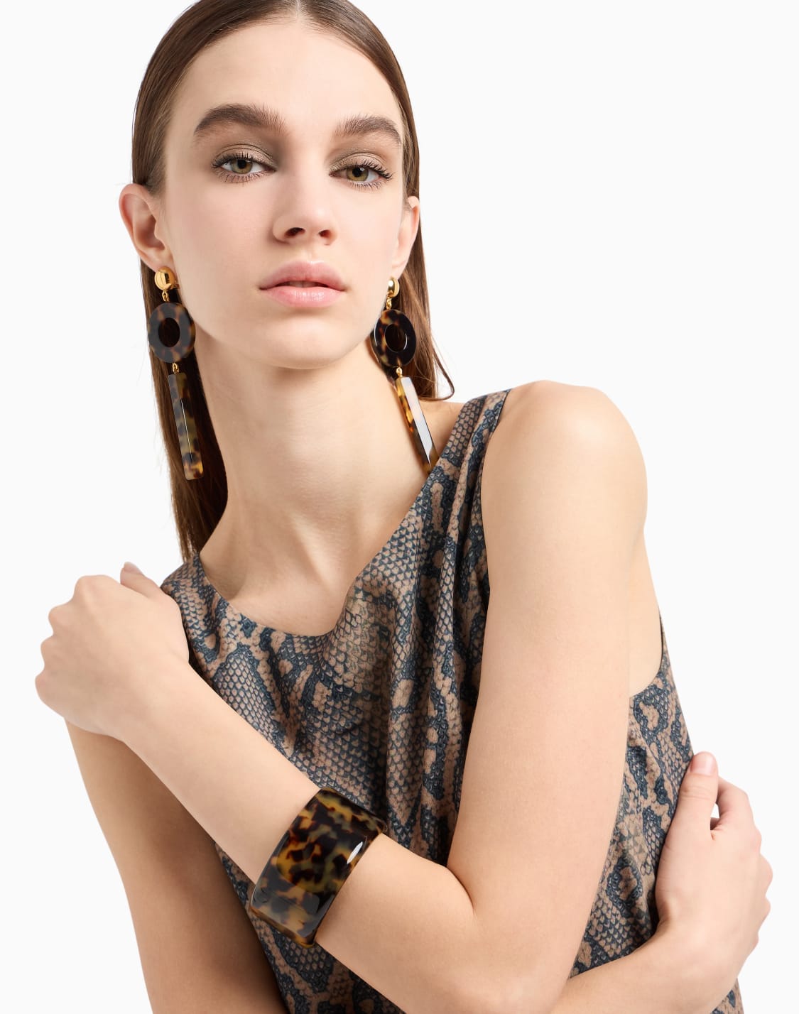tortoiseshell-bangle-beige--emporio-armani