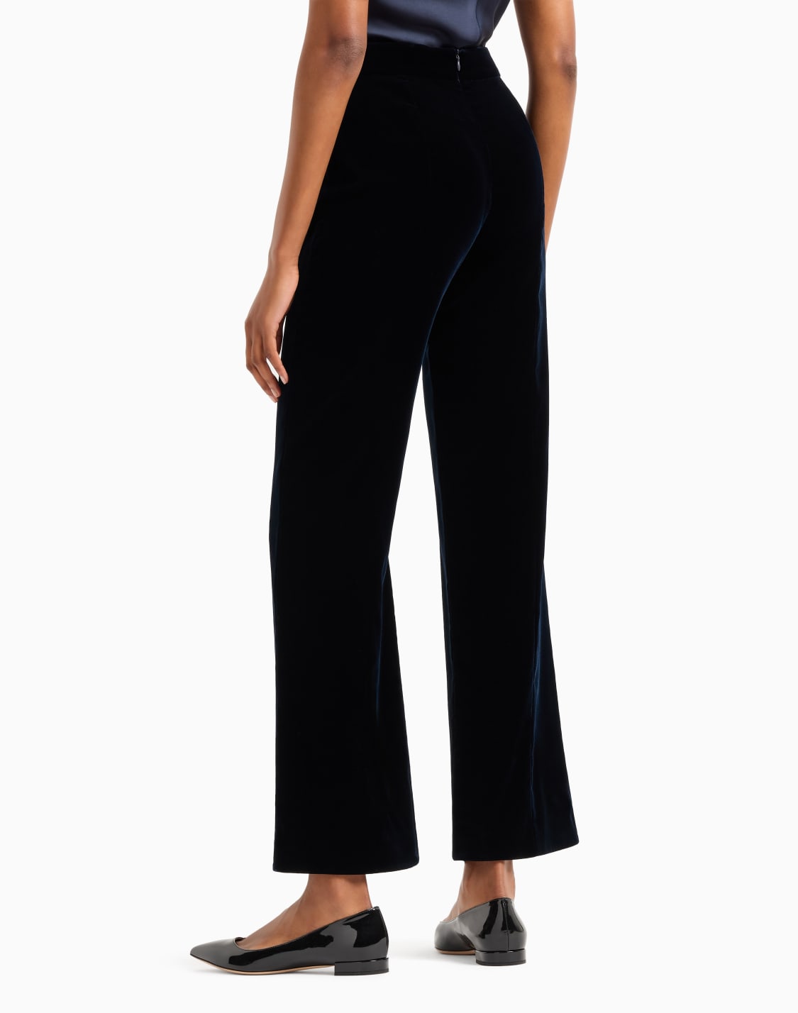 cropped-trousers-in-velvet-blue--giorgio-armani