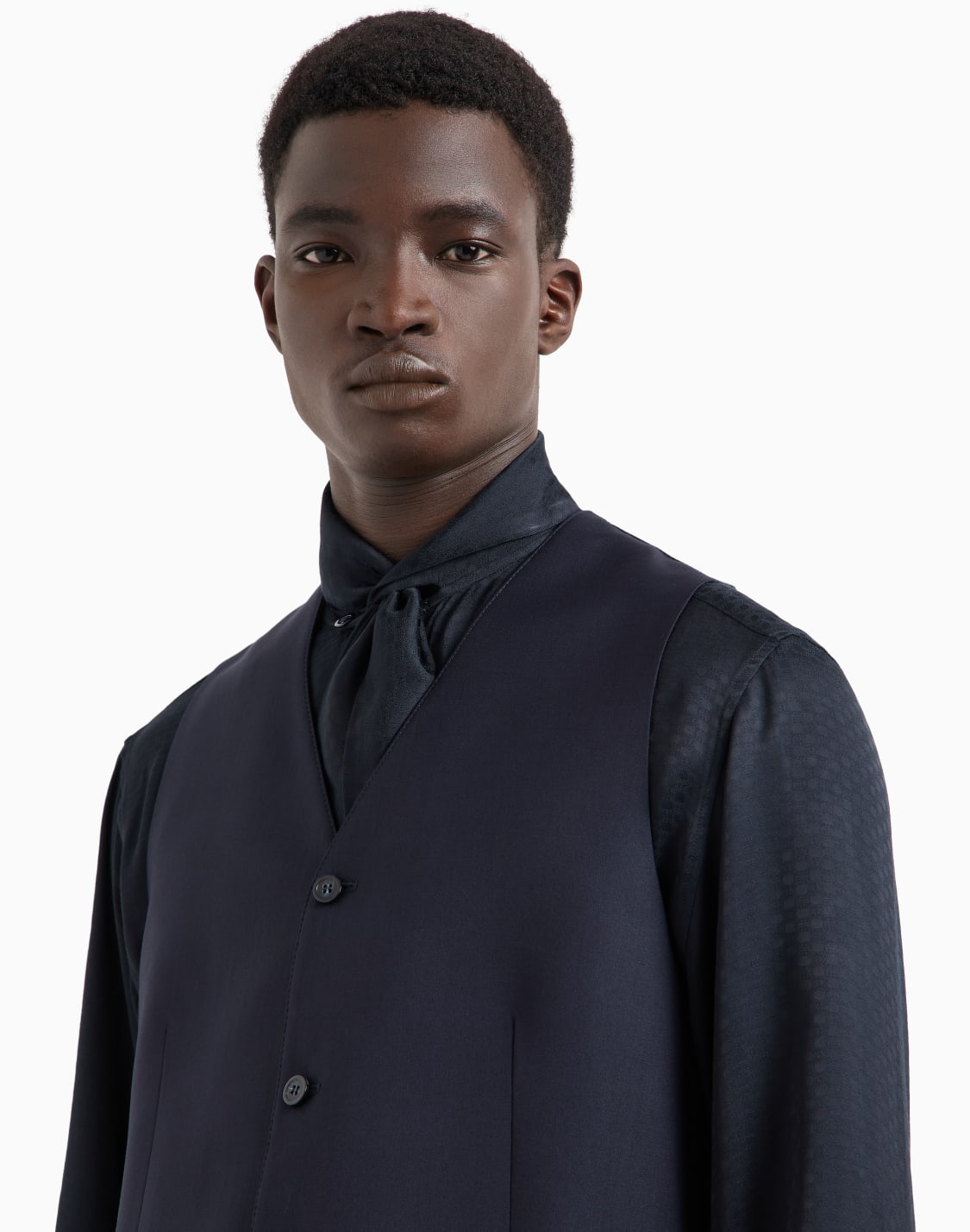 single-breasted-worsted-virgin-wool-gilet-navy-blue--emporio-armani