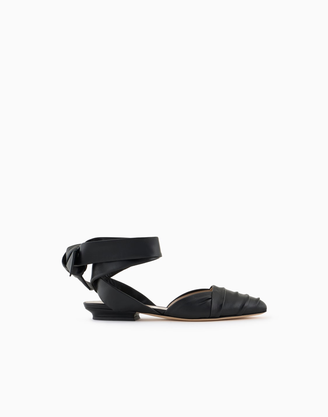 ballerines-dorsay-en-nappa-noir--giorgio-armani
