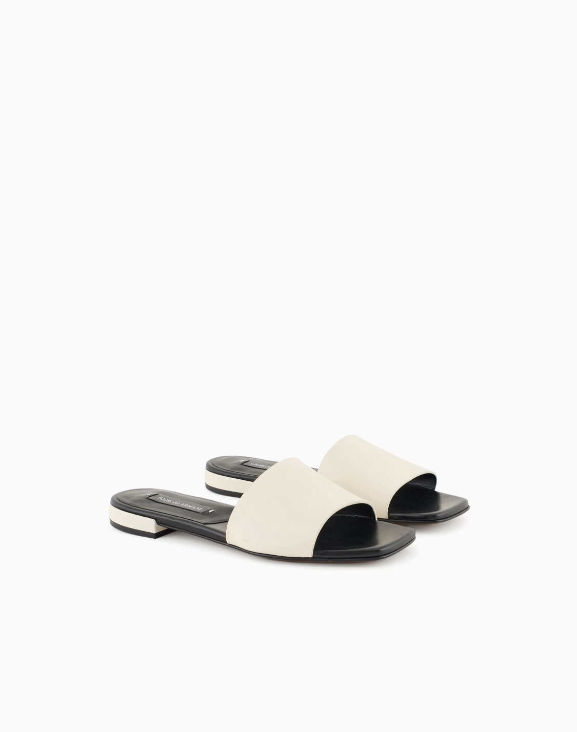 sandales-plates-en-cuir-de-veau-giorgio-armani-x-10-corso-como-blanc--giorgio-armani