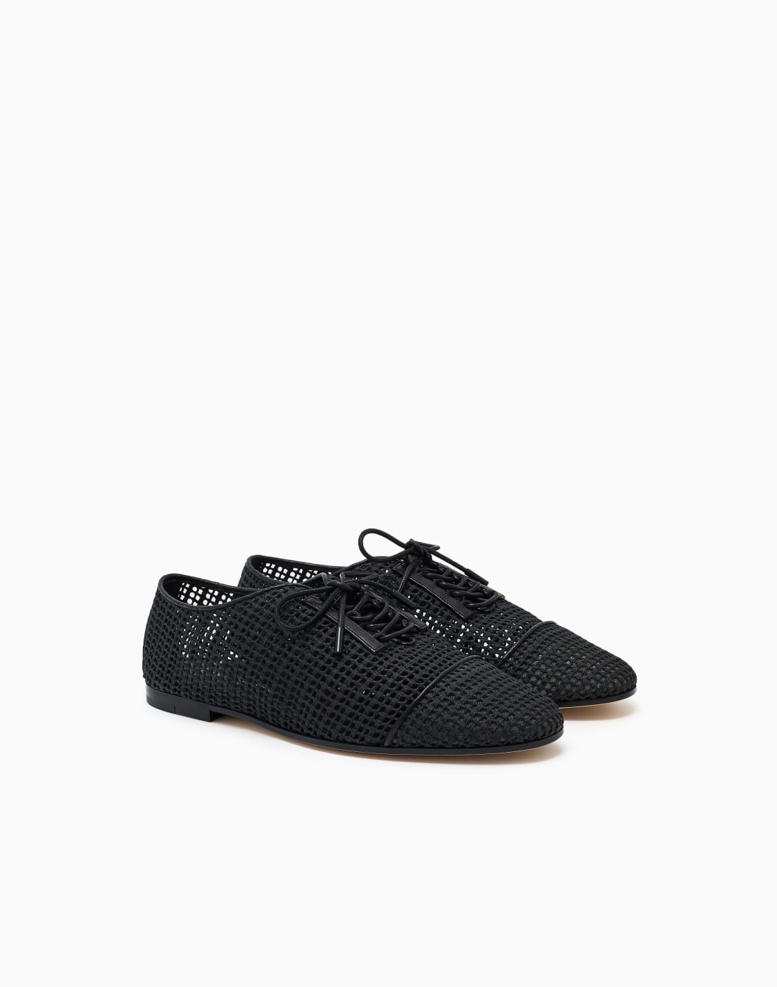 chaussures-lacets-en-maille-et-nappa-noir--giorgio-armani