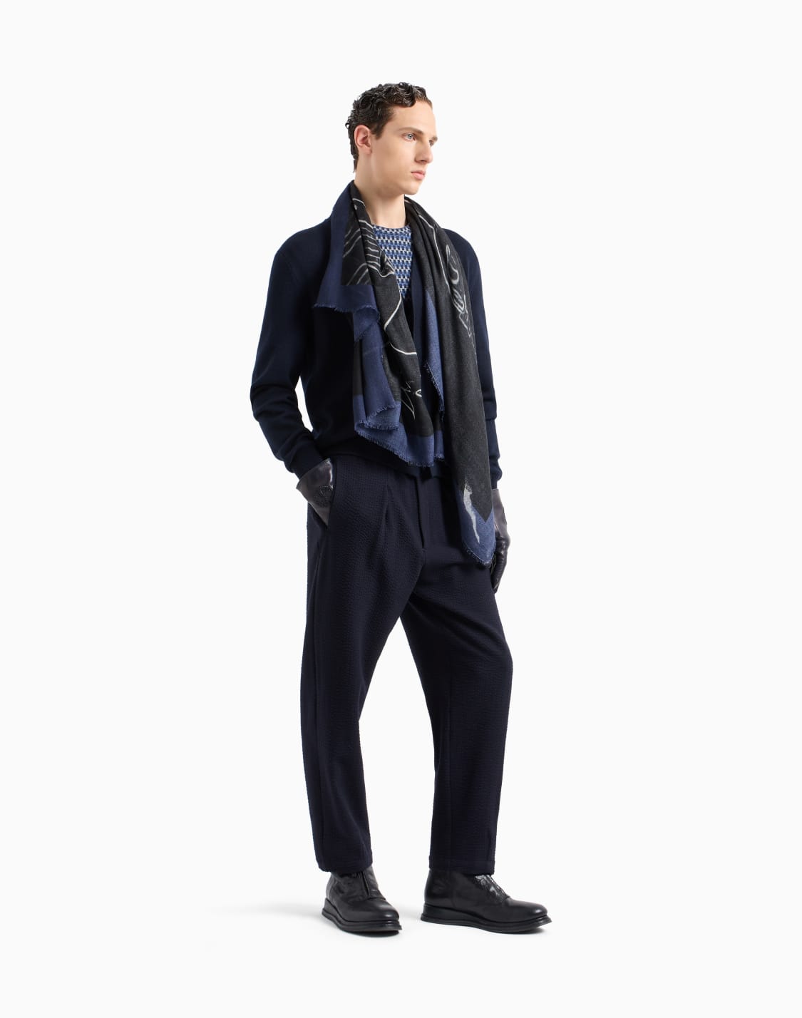 single-pleat-virgin-wool-and-cashmere-seersucker-trousers-blue--giorgio-armani