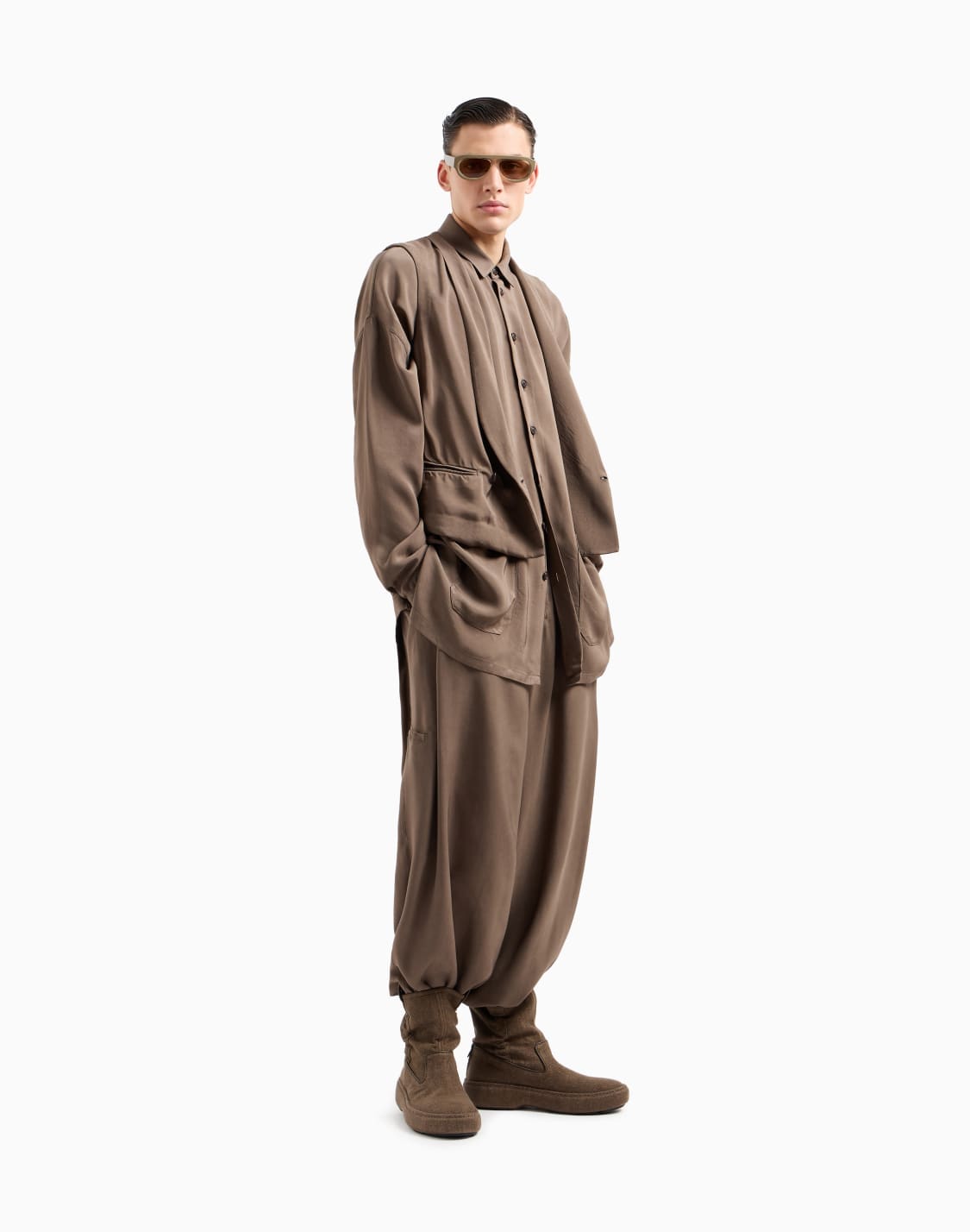wide-leg-viscose-trousers-beige--giorgio-armani