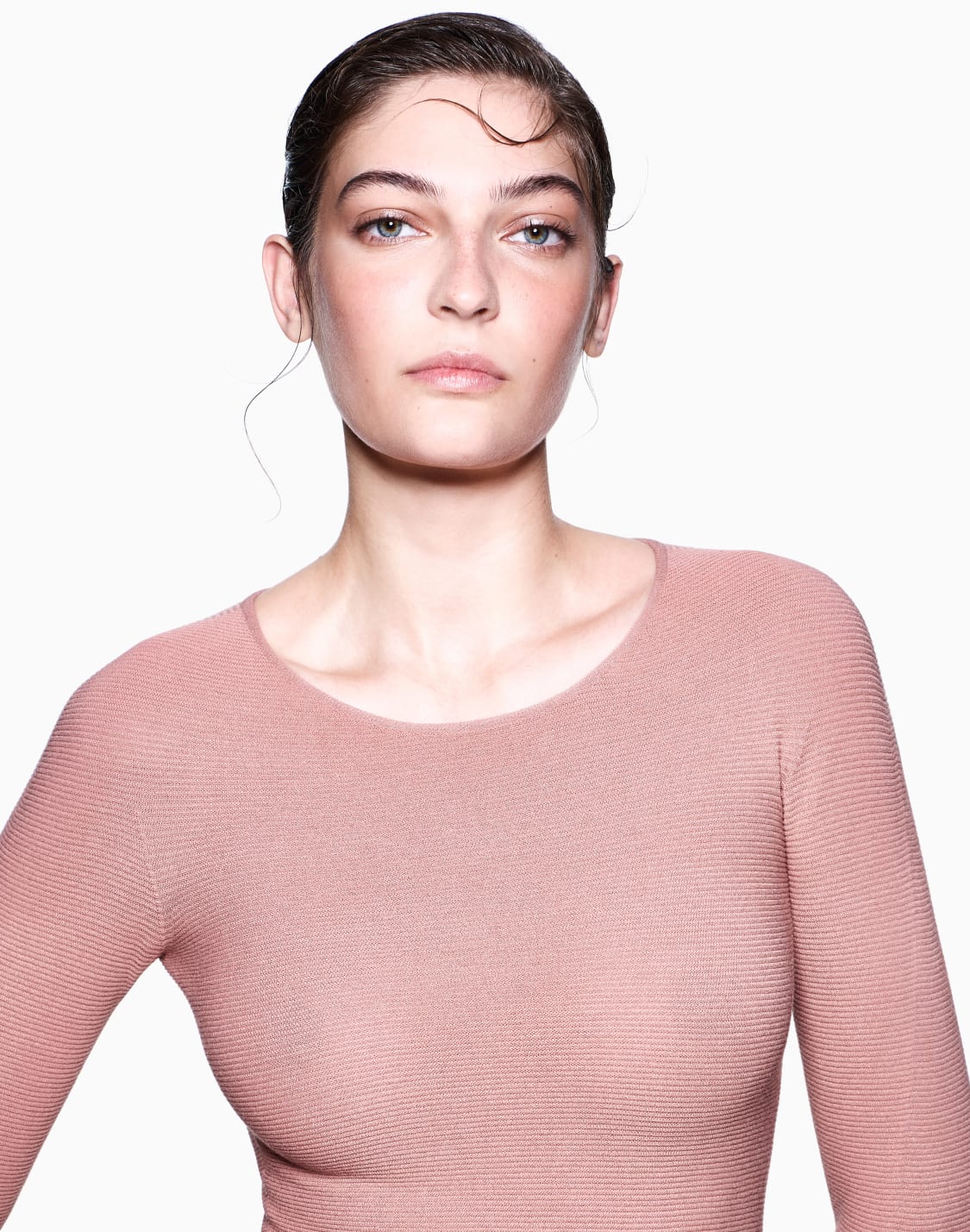 links-stitch-viscose-long-sleeved-jumper-beige--giorgio-armani