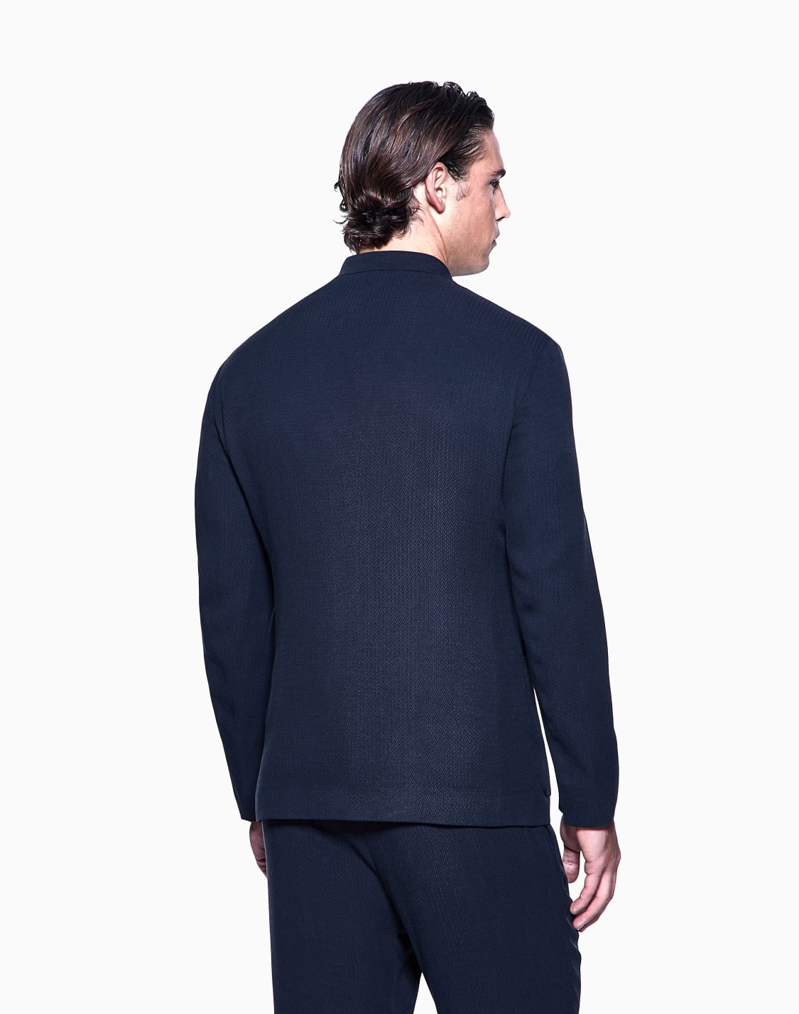 veste-simple-boutonnage-en-cupro-et-viscose-micro-chevron-bleu--giorgio-armani