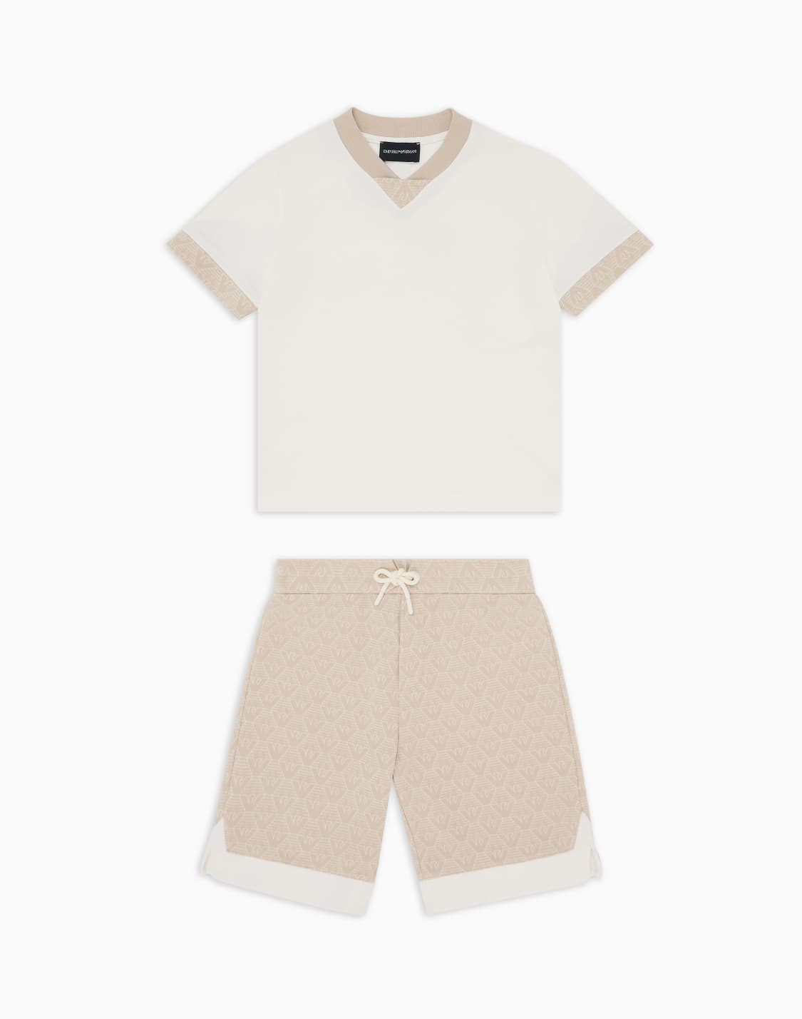 set-bestehend-aus-t-shirt-und-shorts-aus-jersey-in-jacquard-verarbeitung-mit-allover-adler-beige--emporio-armani