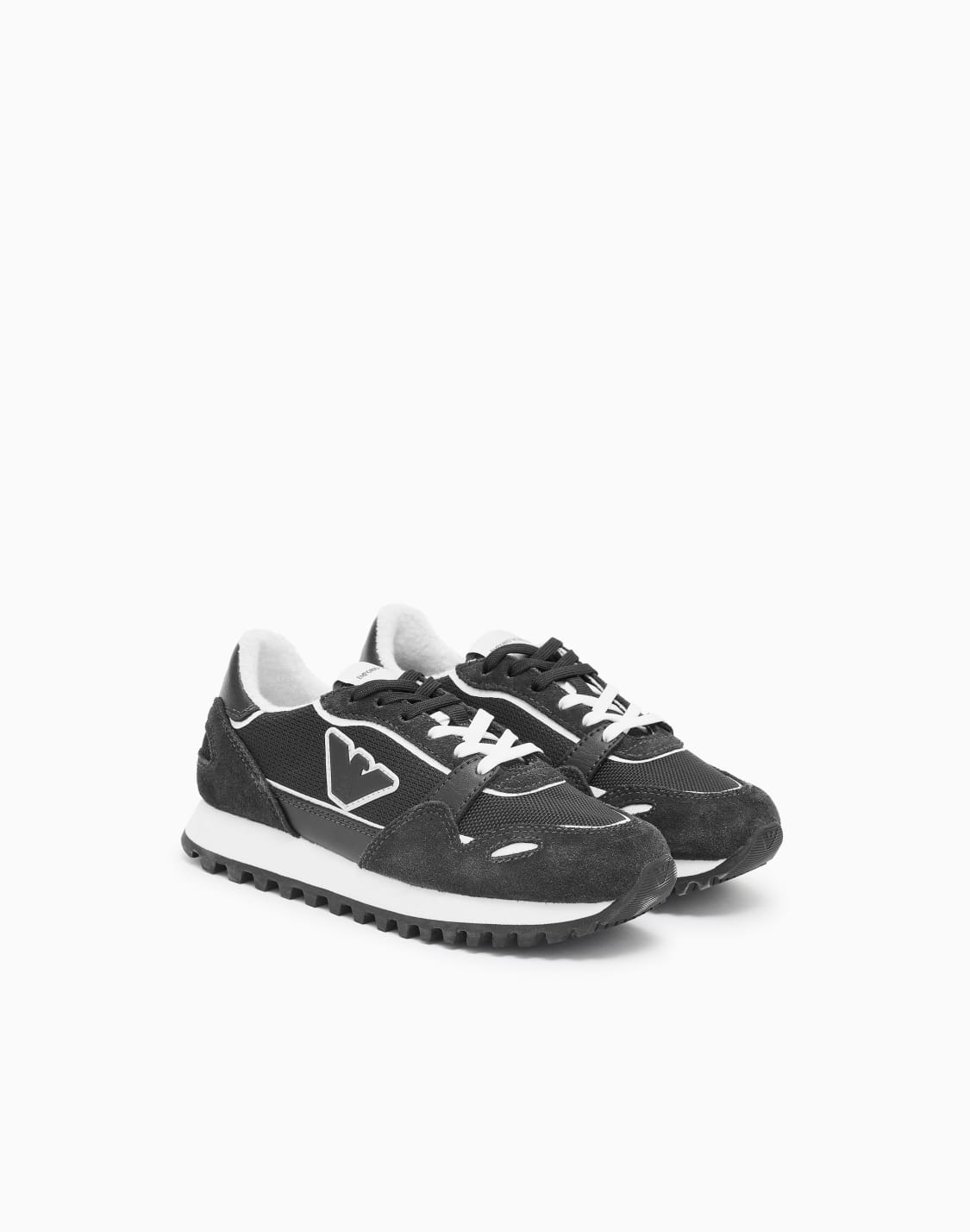 sneaker-aus-mesh-mit-veloursleder-details-und-adler-patch-marineblau--emporio-armani