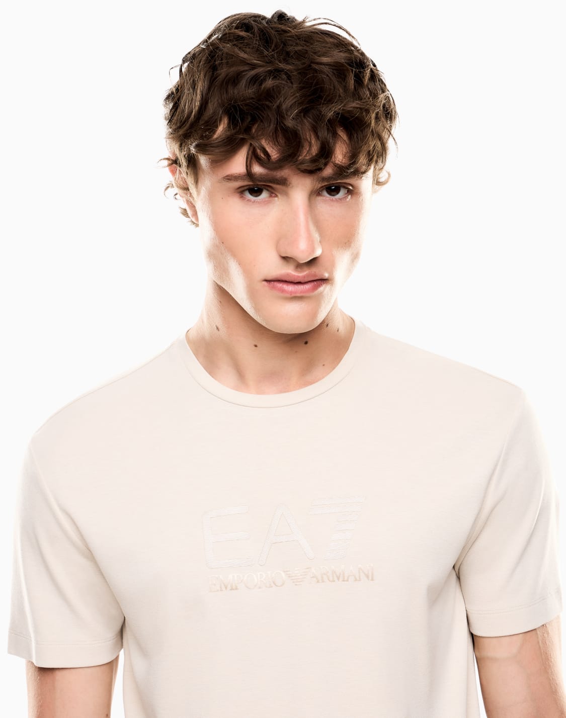 gold-label-viscose-blend-crew-neck-t-shirt-beige--ea7