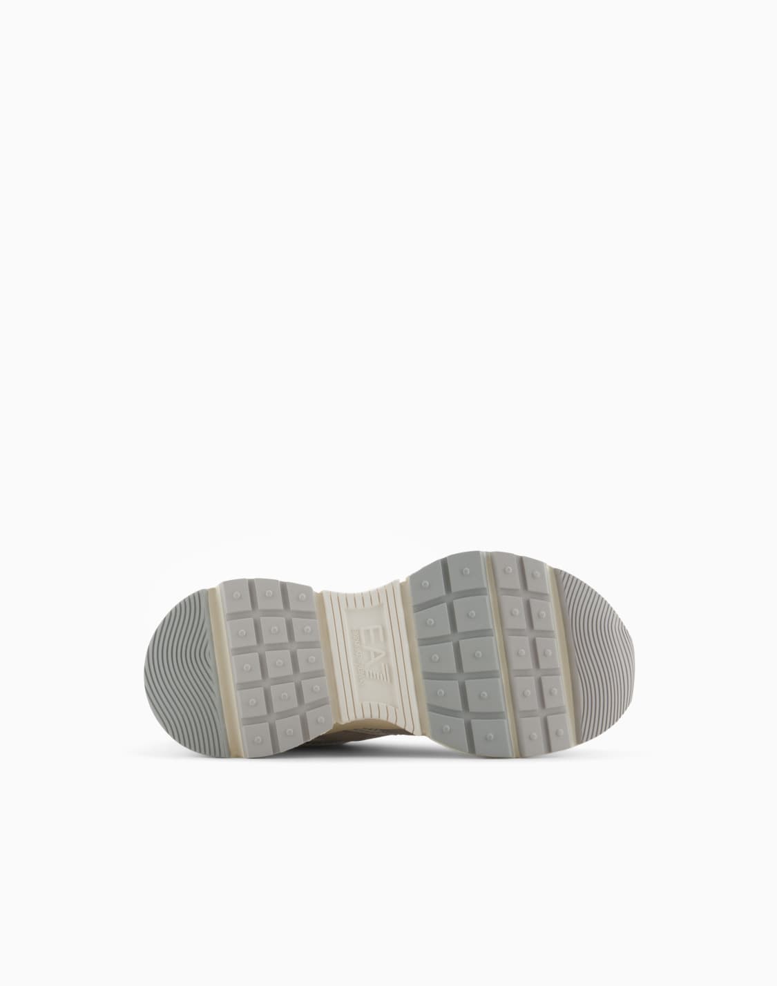 crave-sneakers-grey--ea7