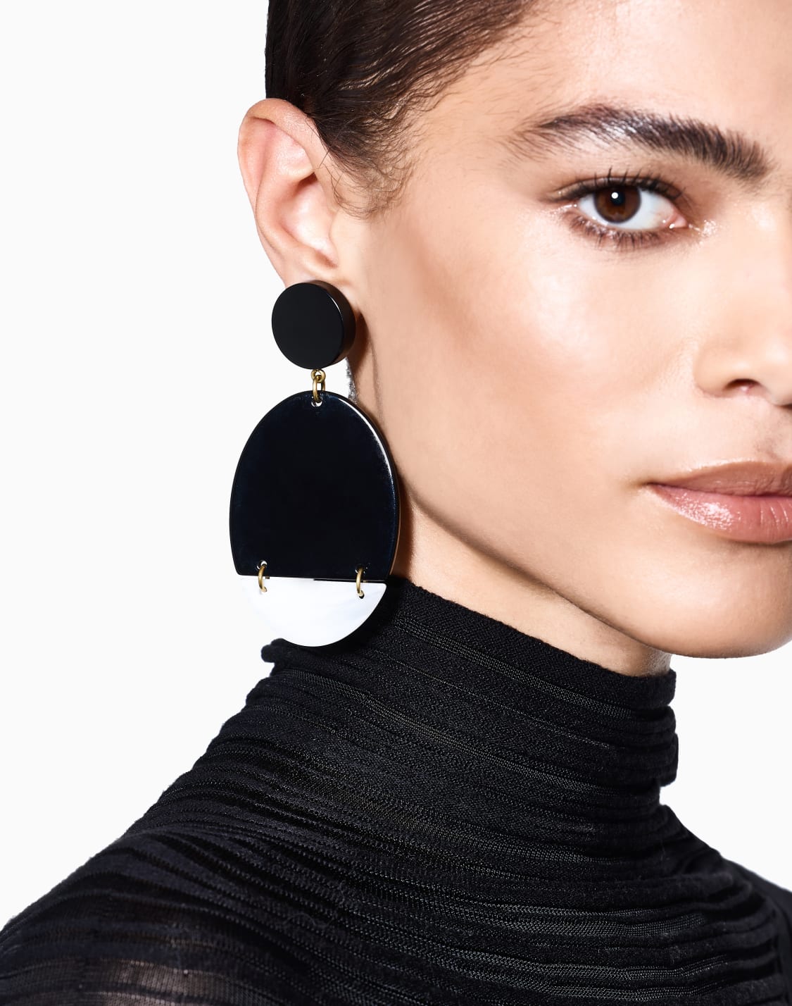 two-tone-resin-clip-on-pendant-earrings-grey--giorgio-armani